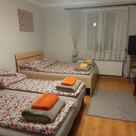 Dom Pod Mareszka Bed & Breakfast Bartne Exterior photo